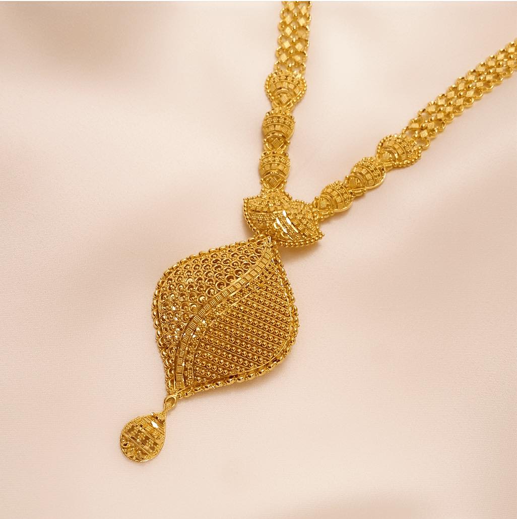 Elegant Necklace